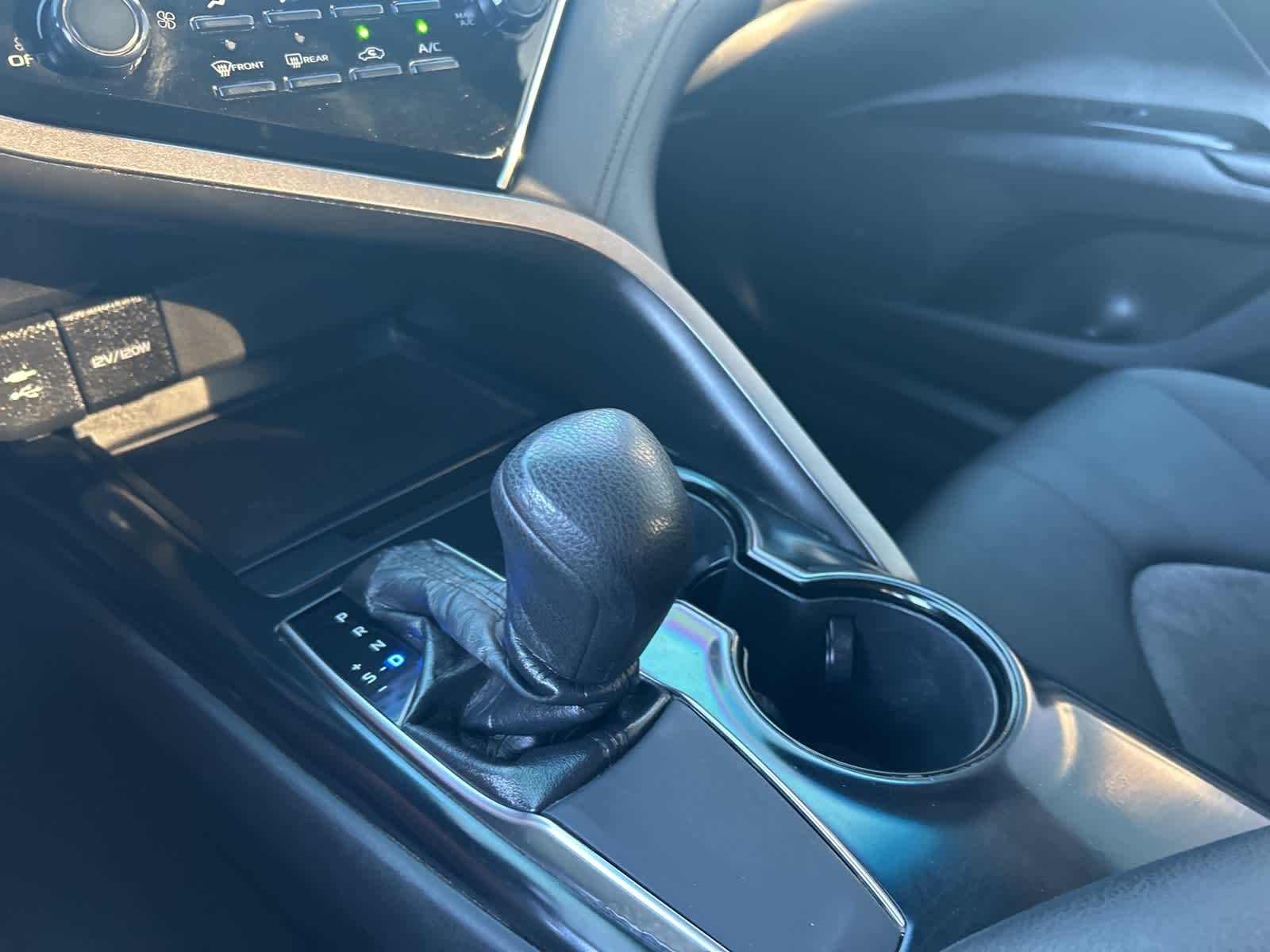 Thumbnail: 2018 Toyota Camry - 28