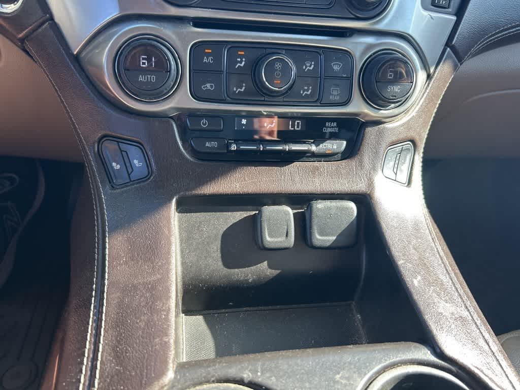 Thumbnail: 2015 Chevrolet Suburban - 37