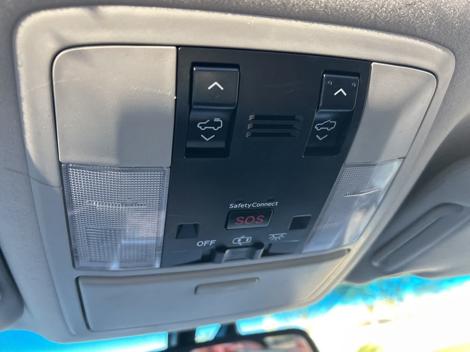 Thumbnail: 2013 Lexus GX - 41