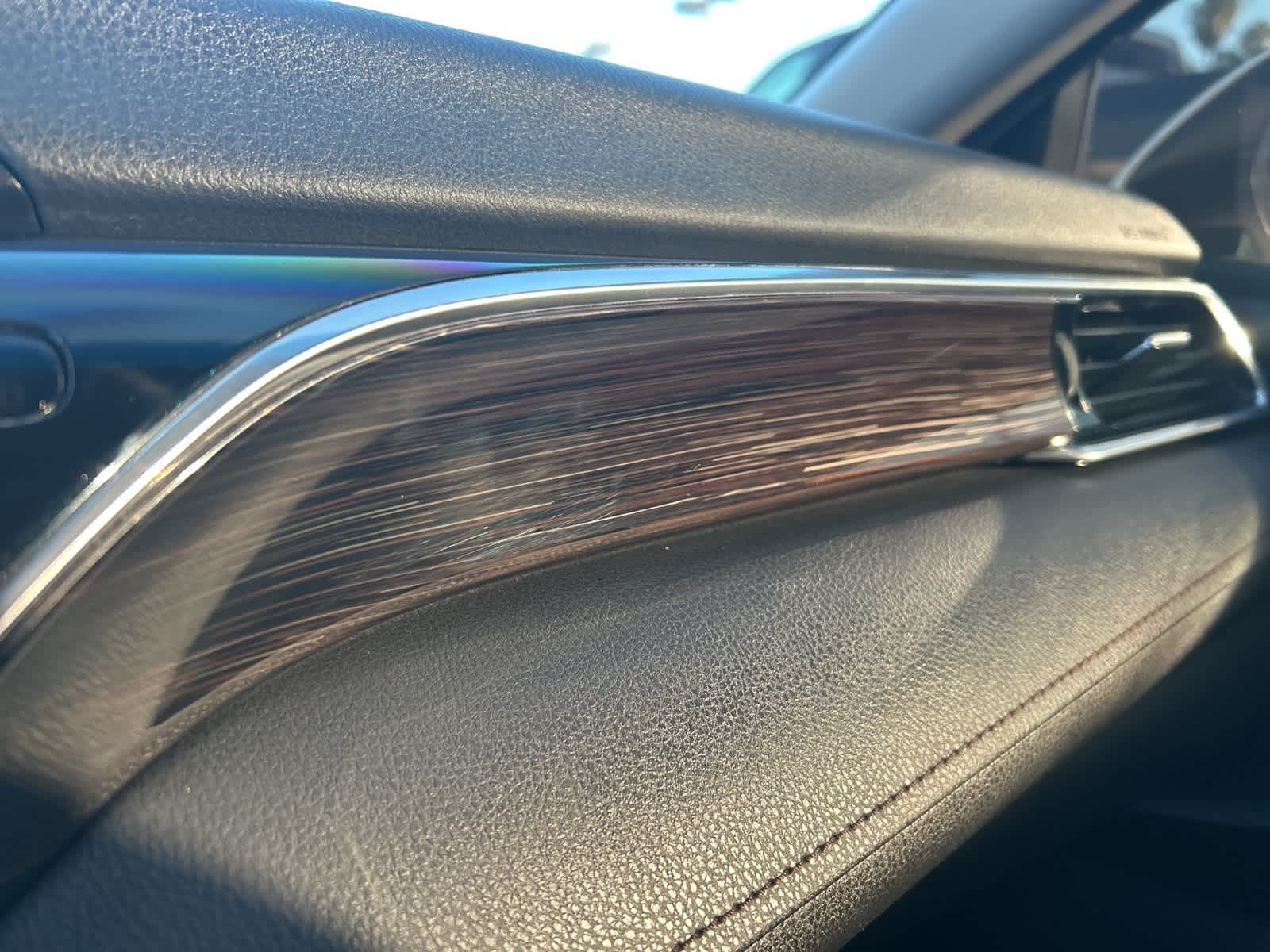 Thumbnail: 2018 Toyota Camry - 30