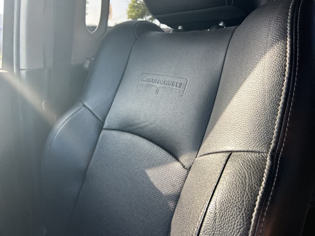 2014 RAM 1500 Laramie 40