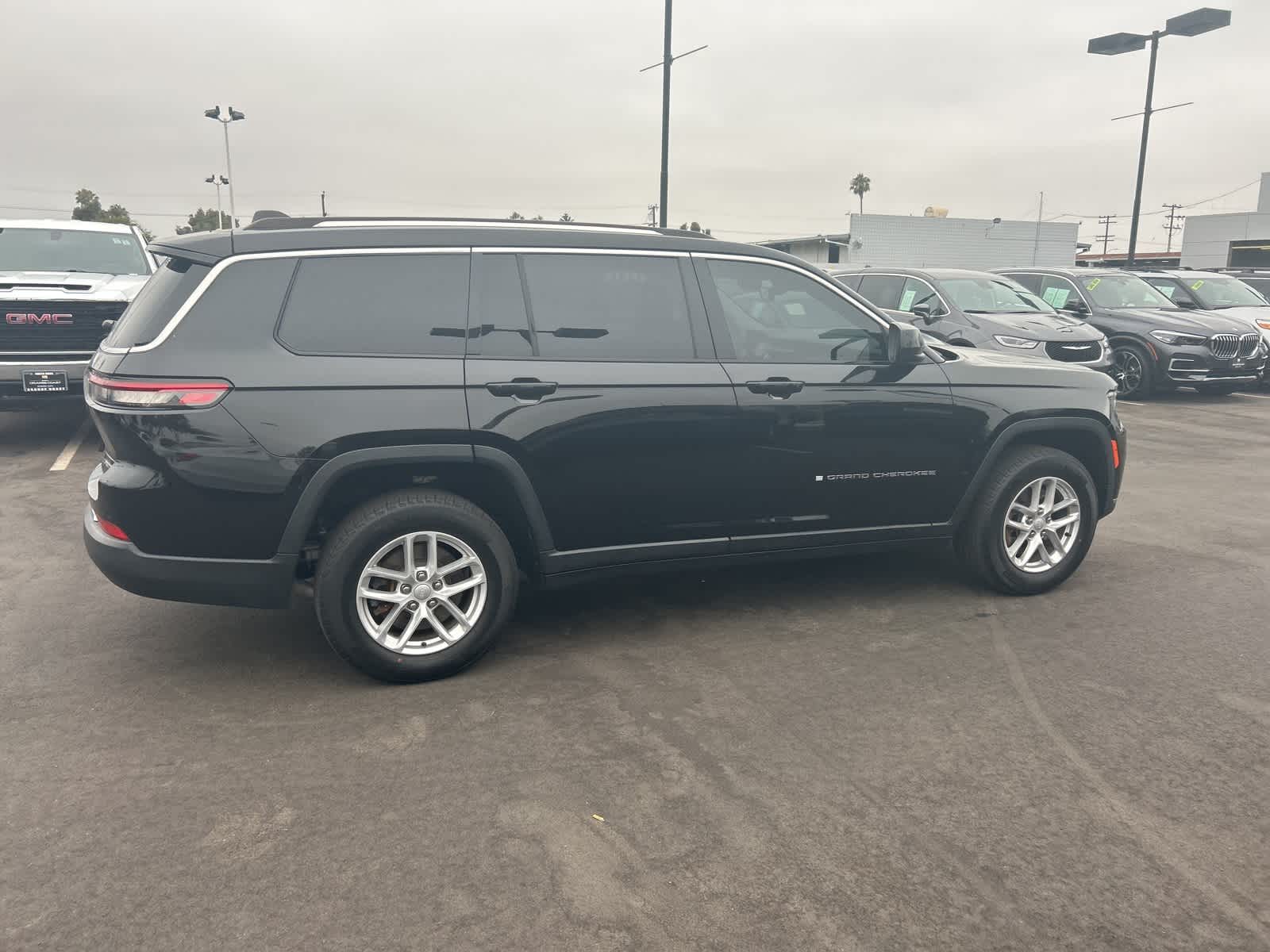 Thumbnail: 2022 Jeep Grand Cherokee - 6