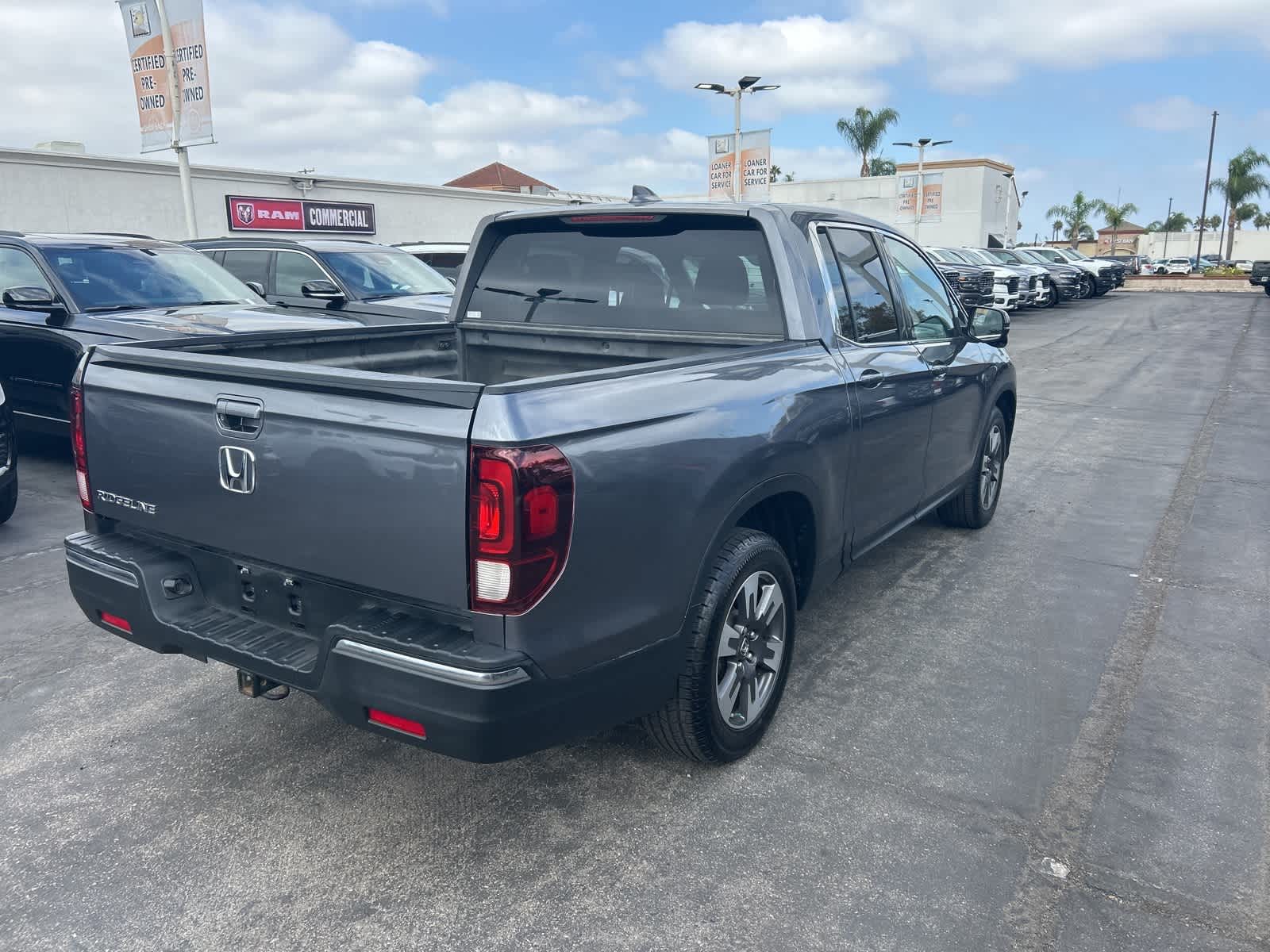 Thumbnail: 2017 Honda Ridgeline - 6