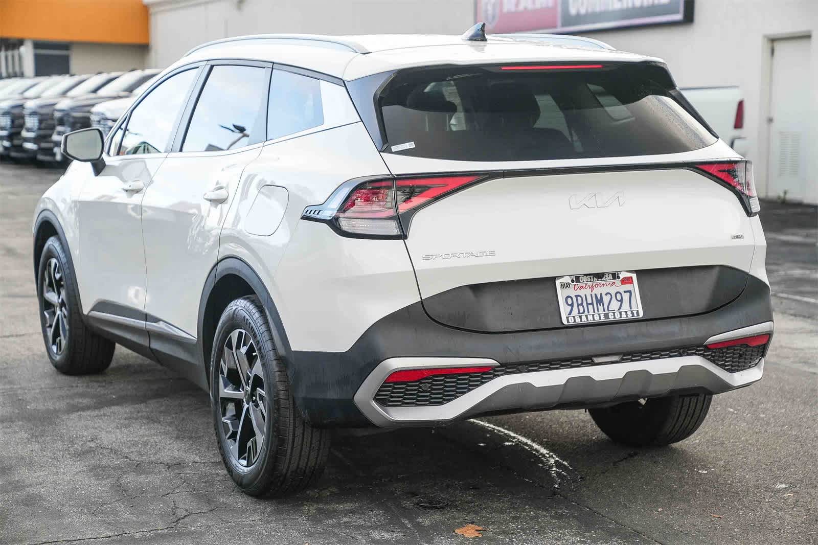 Thumbnail: 2023 Kia Sportage - 6