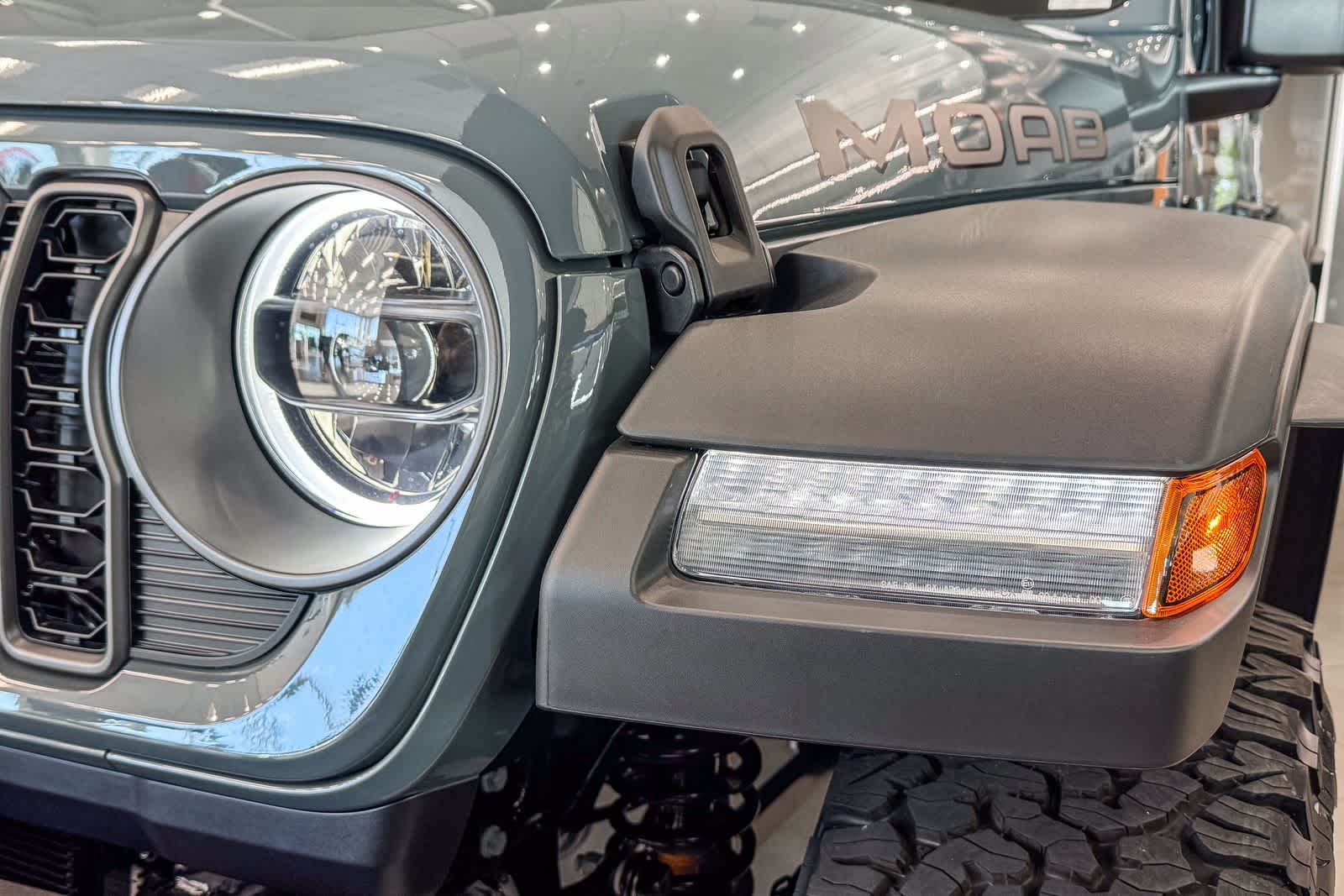 Thumbnail: 2026 Jeep Wrangler - 3