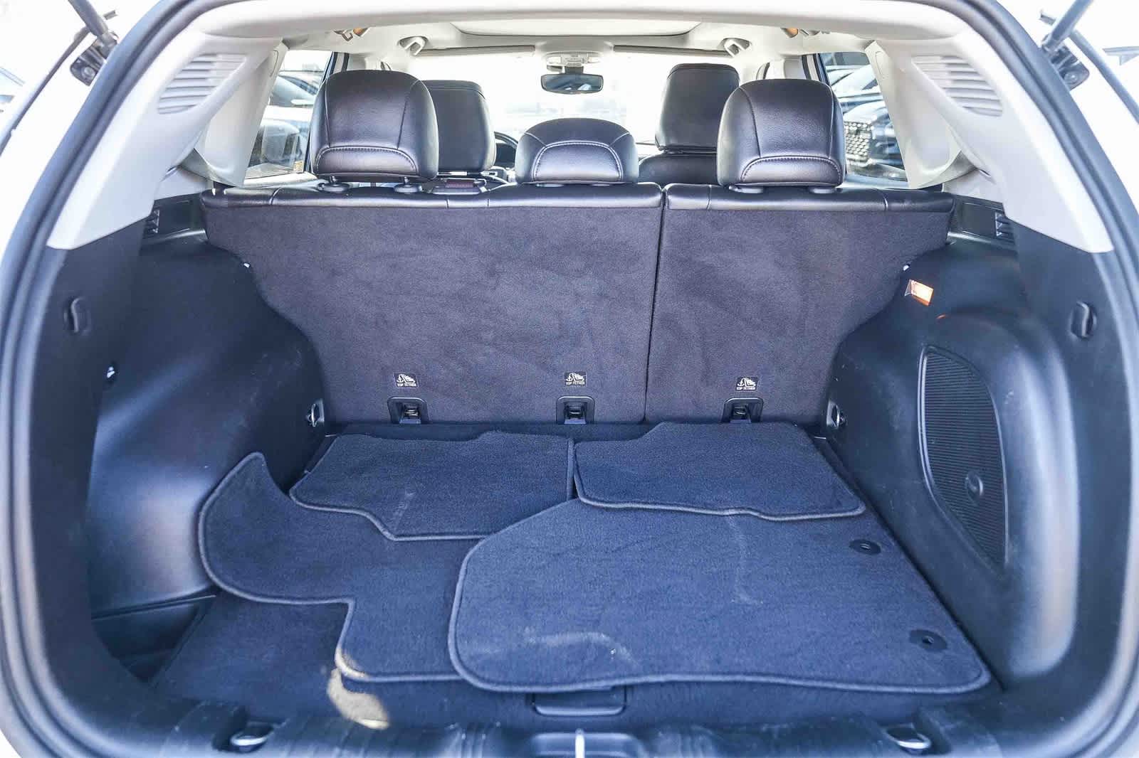 Thumbnail: 2022 Jeep Compass - 23