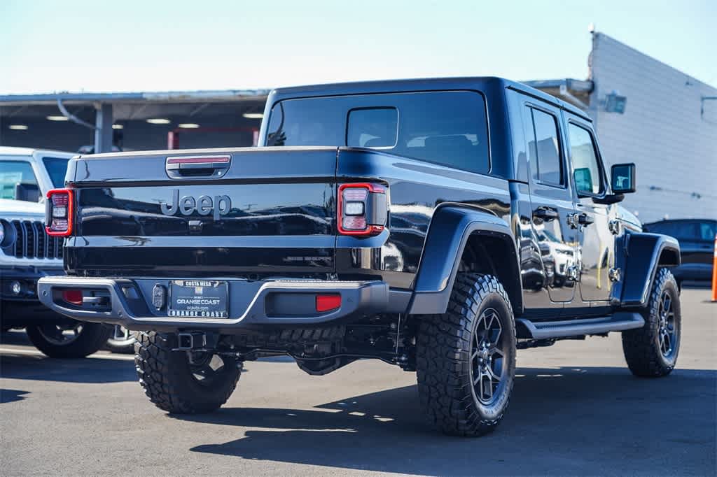 Thumbnail: 2025 Jeep Gladiator - 6