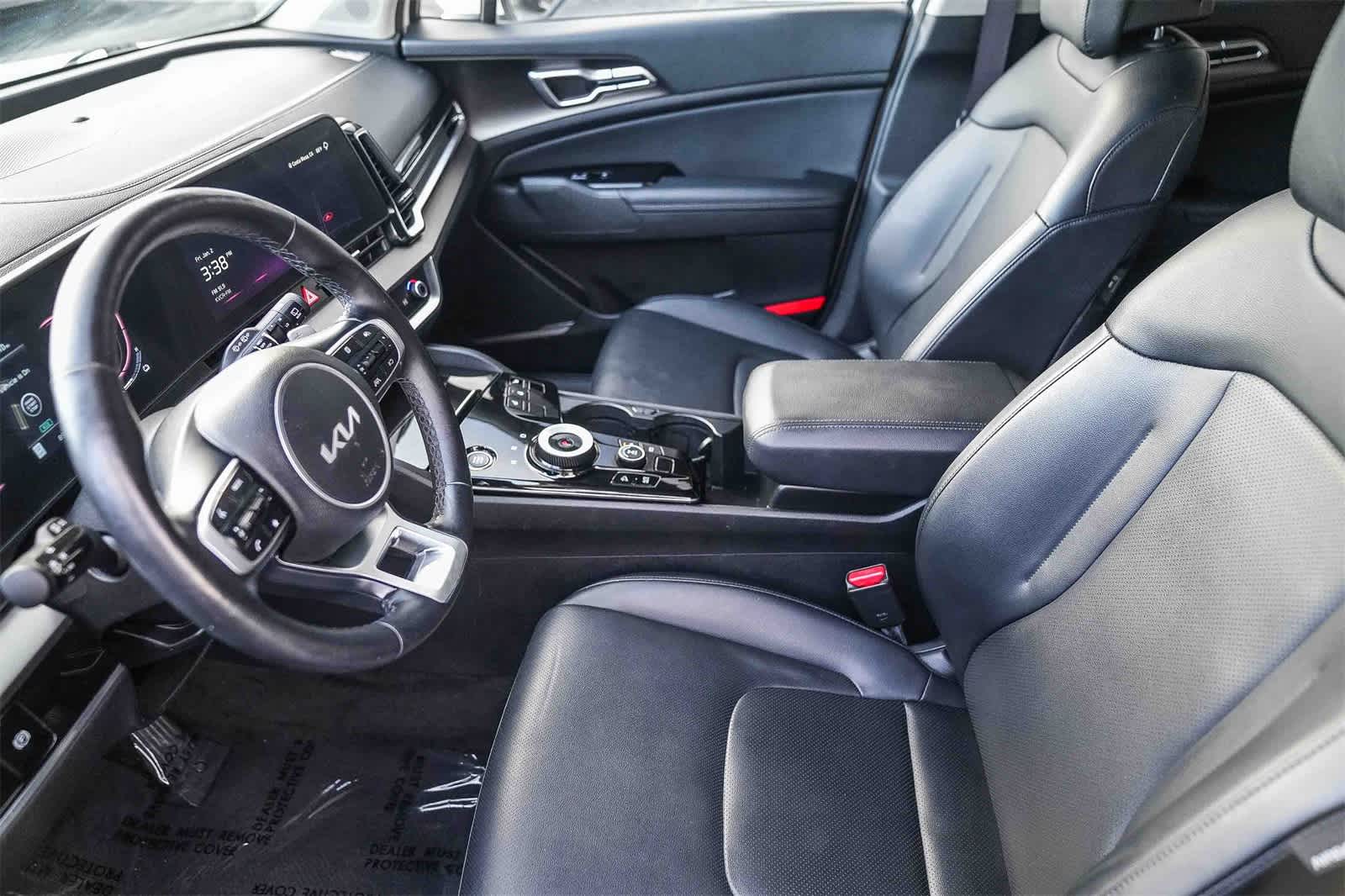 Thumbnail: 2023 Kia Sportage - 17