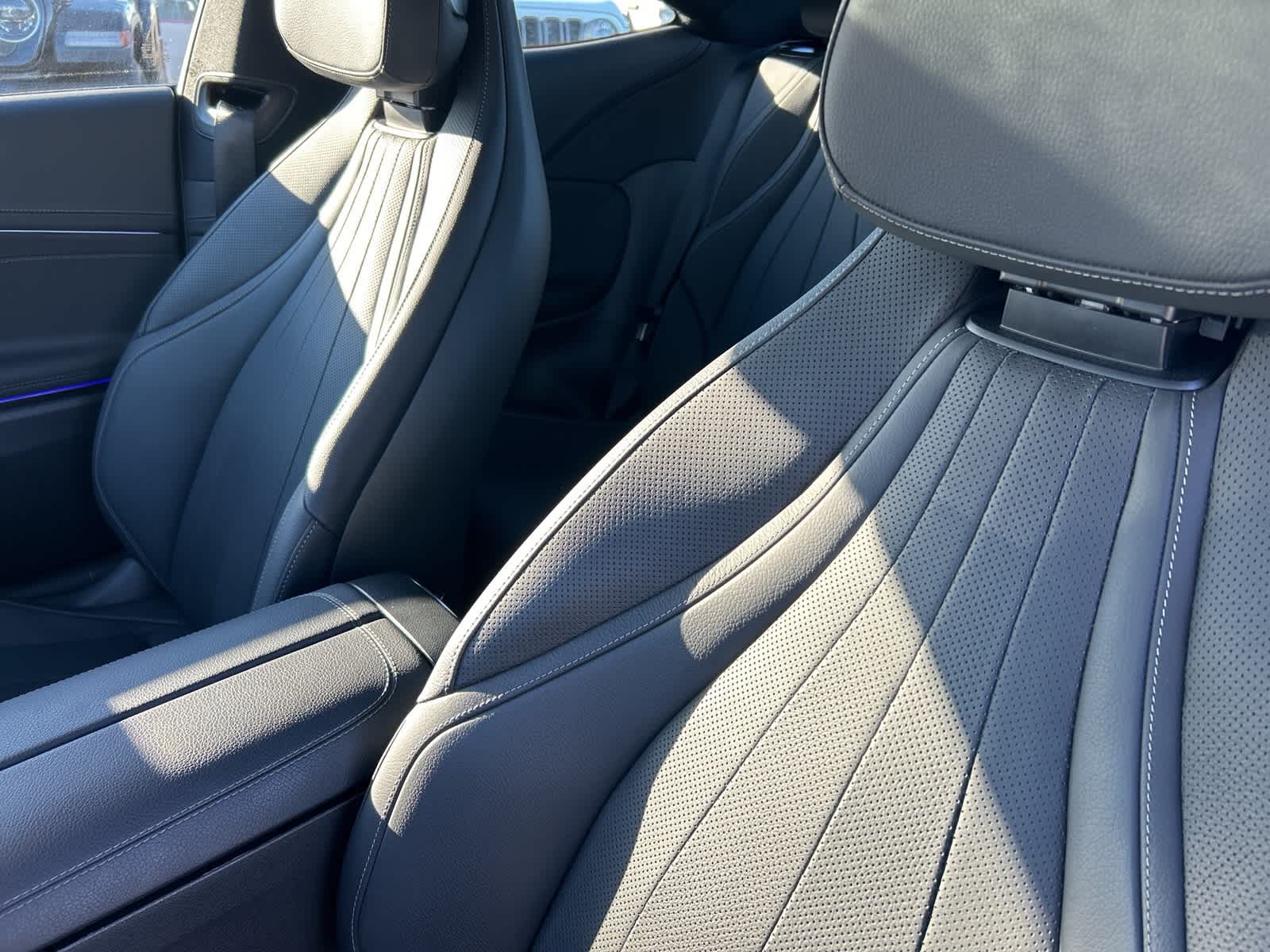 Thumbnail: 2025 Mercedes-Benz CLE - 21