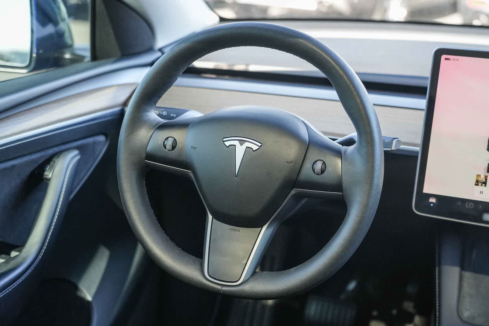 Thumbnail: 2023 Tesla Model Y - 14