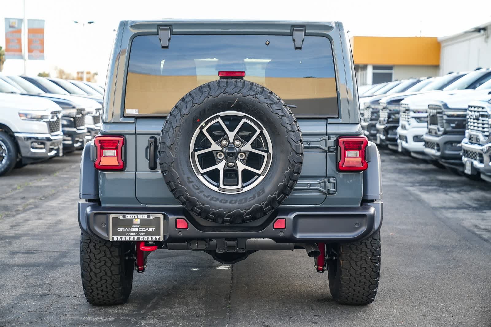 Thumbnail: 2025 Jeep Wrangler - 5