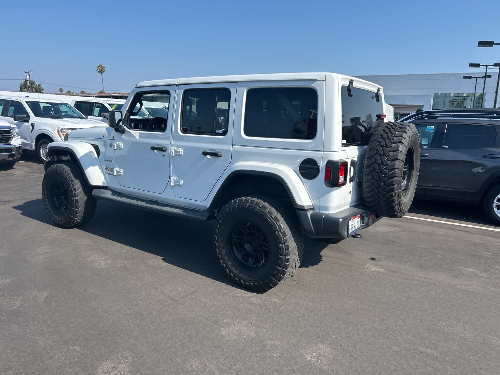 Thumbnail: 2020 Jeep Wrangler - 3
