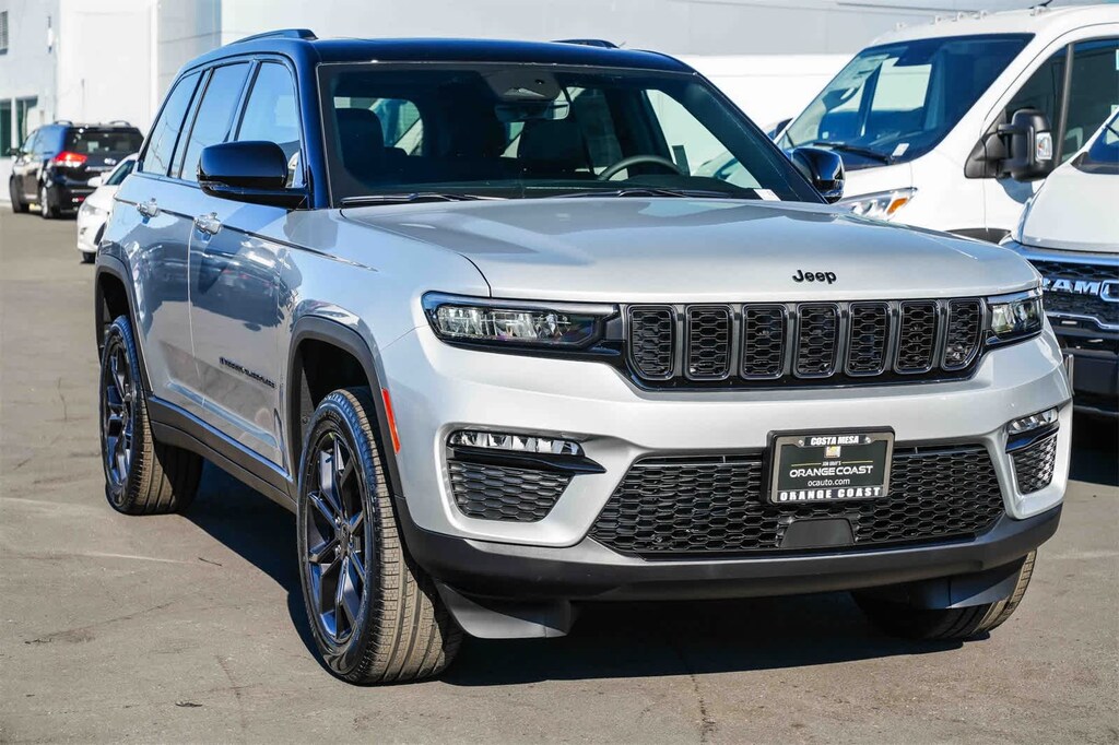 New 2025 Jeep Grand Cherokee Limited SUV