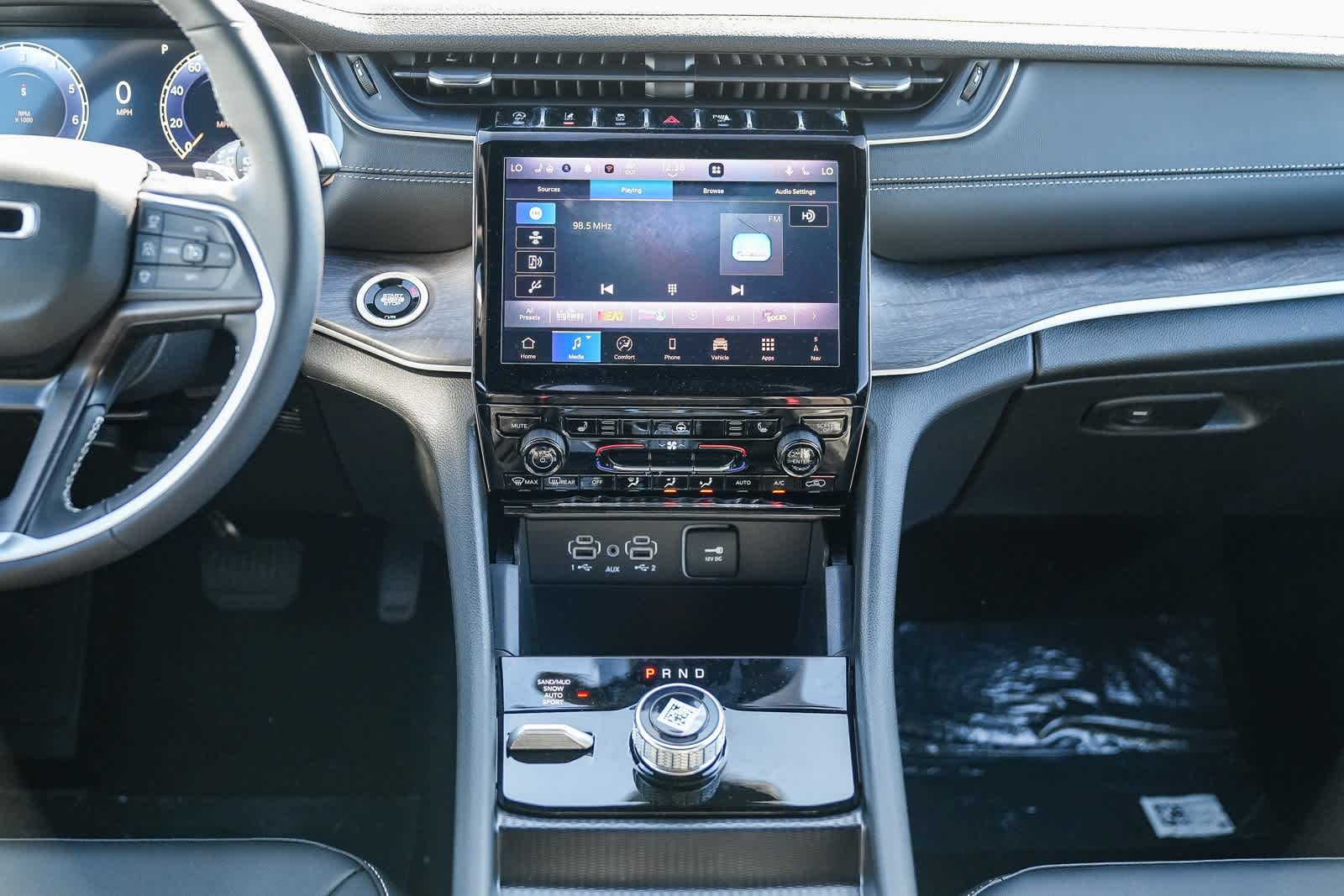 Thumbnail: 2025 Jeep Grand Cherokee - 14