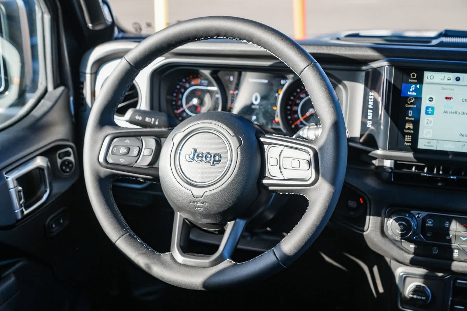 Thumbnail: 2026 Jeep Wrangler - 16