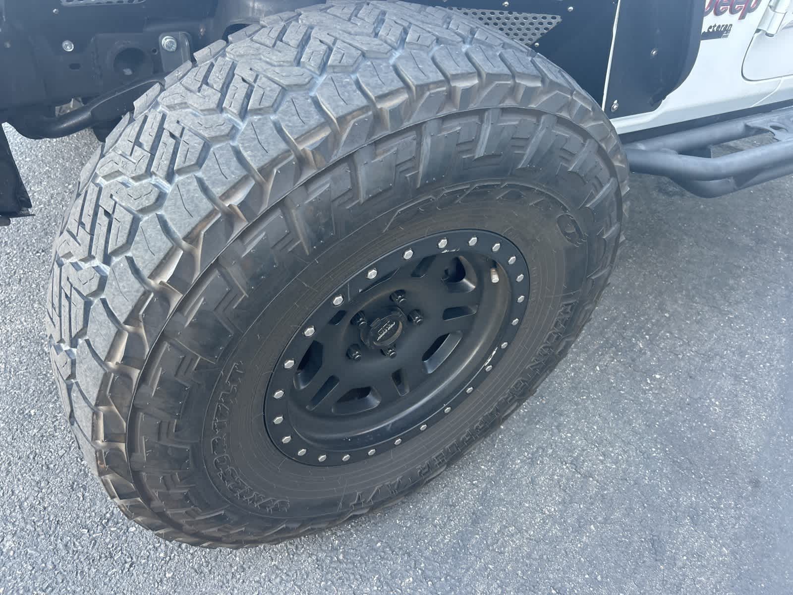 Thumbnail: 2019 Jeep Wrangler - 15