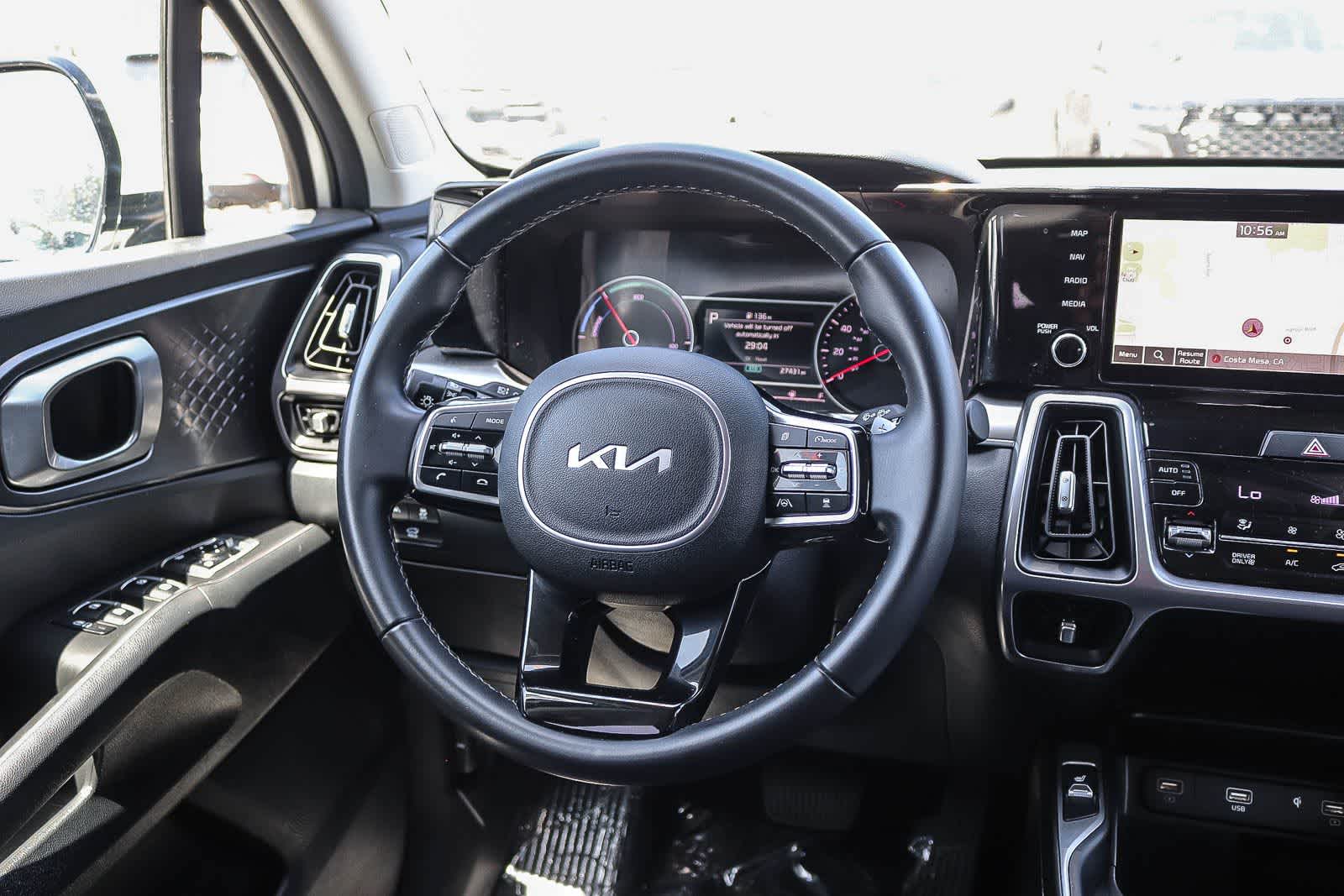 Thumbnail: 2023 Kia Sorento - 14