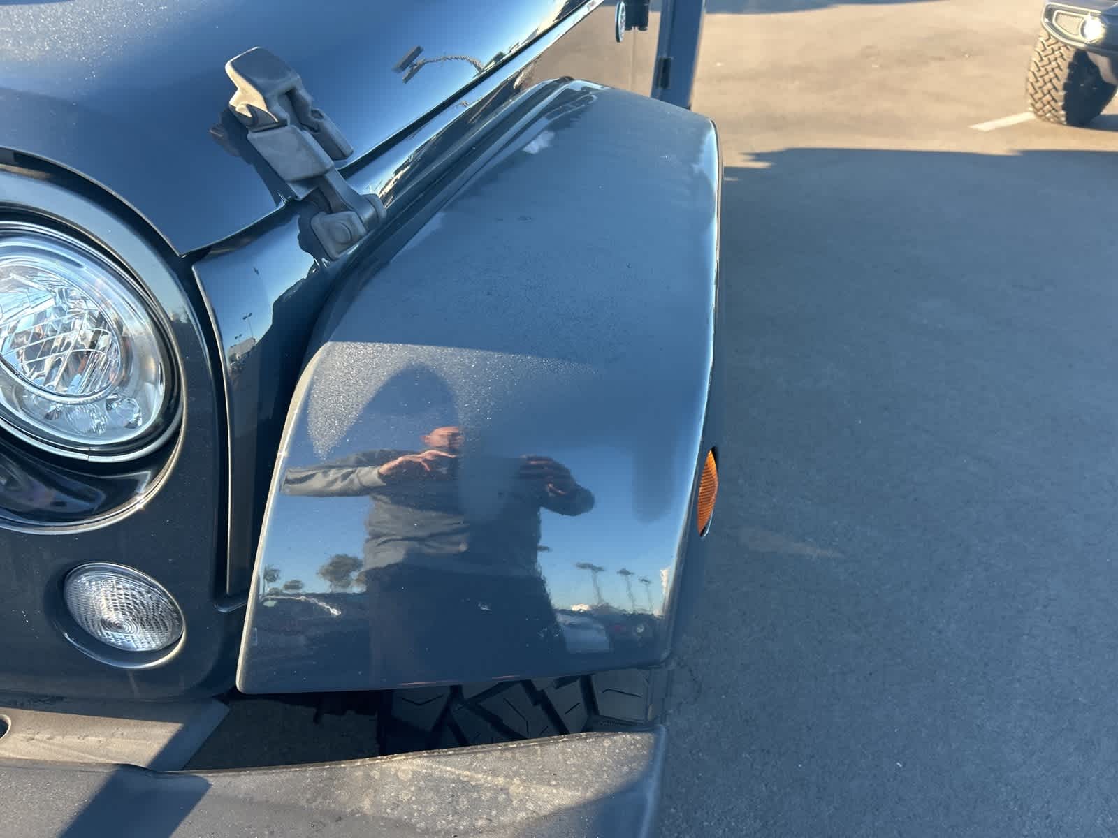 Thumbnail: 2018 Jeep Wrangler - 14