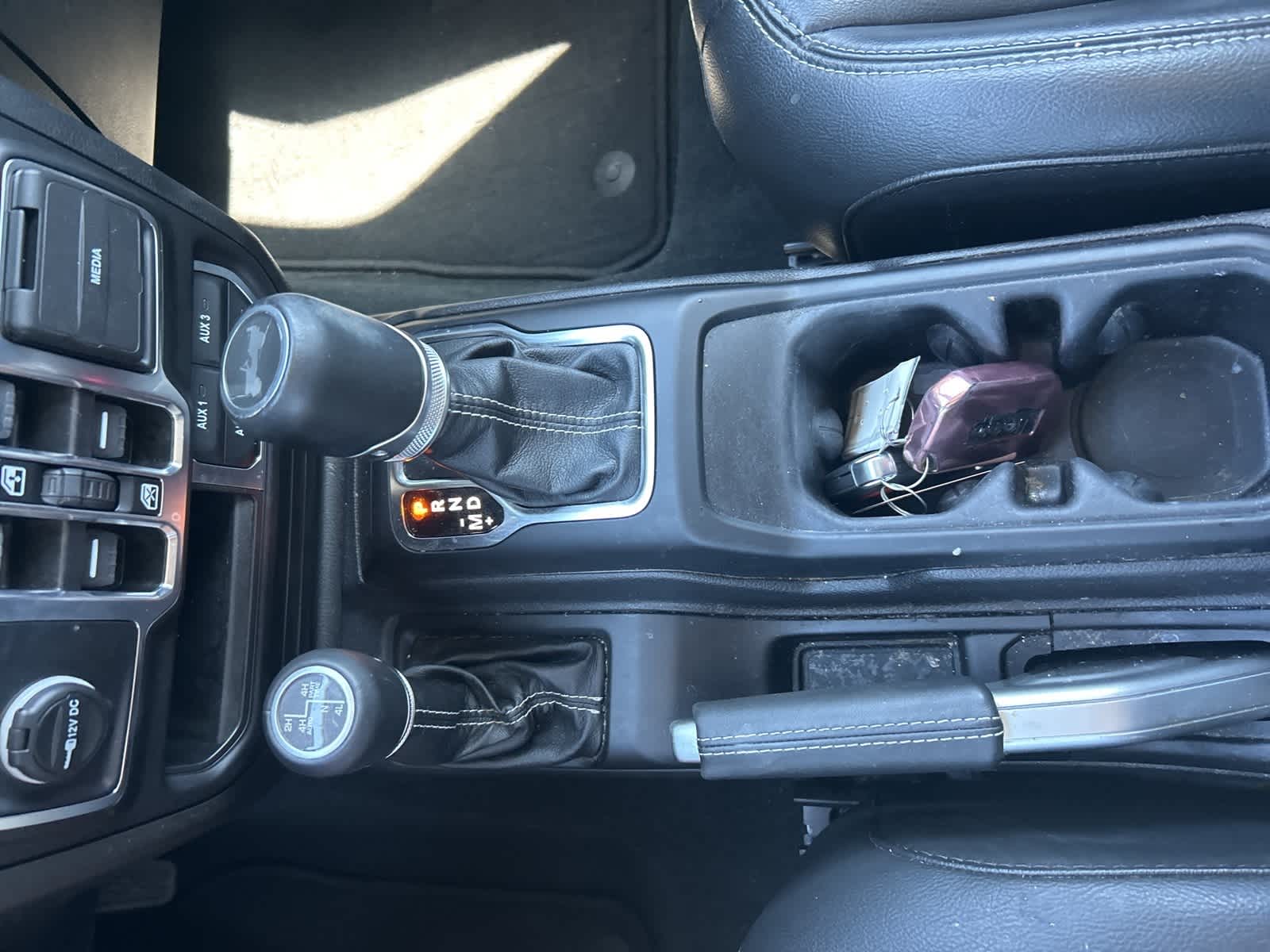 Thumbnail: 2022 Jeep Wrangler - 44