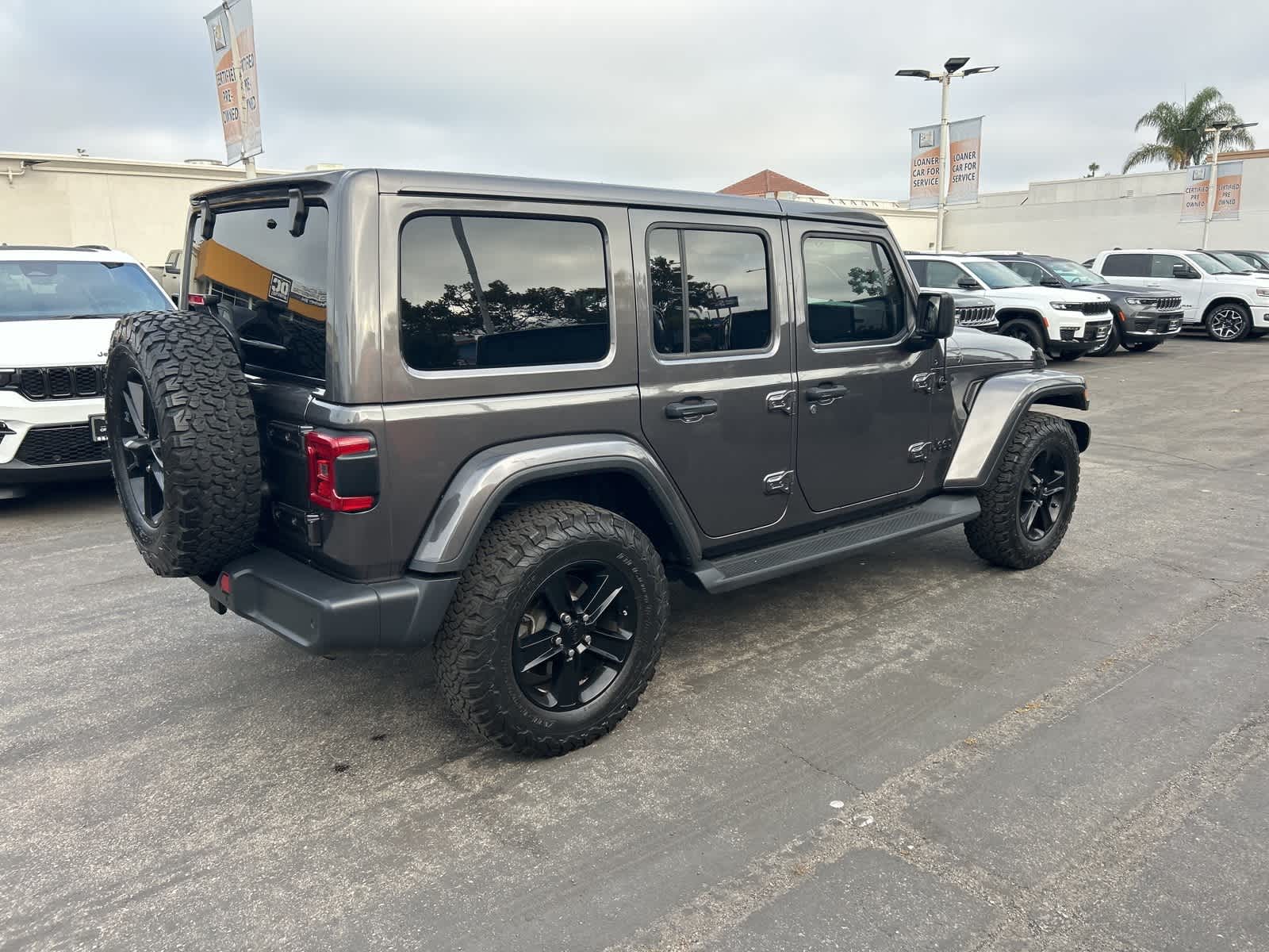 Thumbnail: 2020 Jeep Wrangler - 7