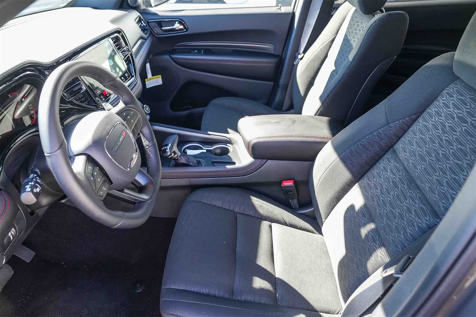 Thumbnail: 2025 Dodge Durango - 17