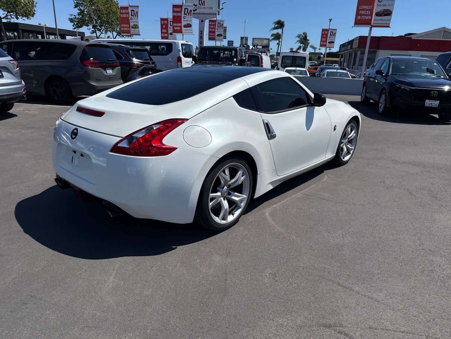 Thumbnail: 2013 Nissan Z - 17