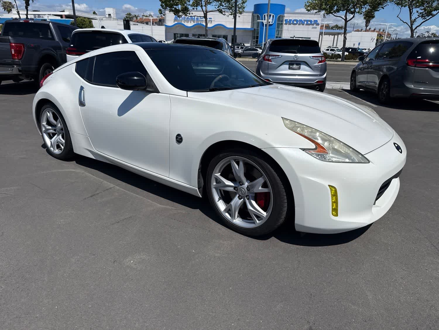 Thumbnail: 2013 Nissan Z - 11