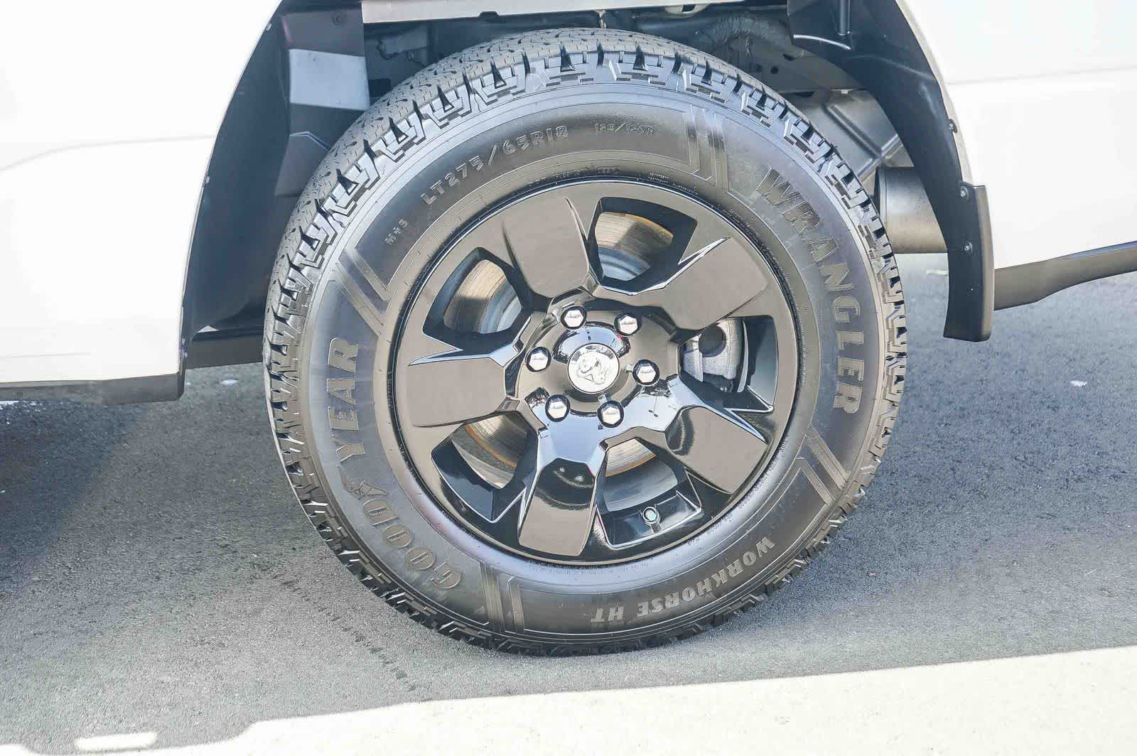 Thumbnail: 2022 RAM 1500 - 10