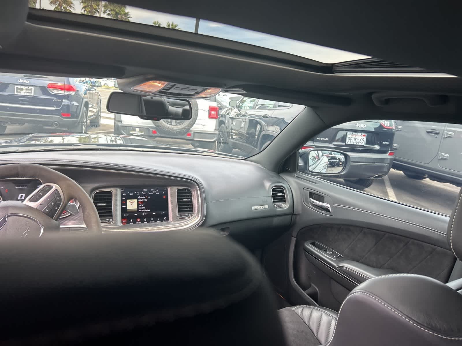 Thumbnail: 2019 Dodge Charger - 32