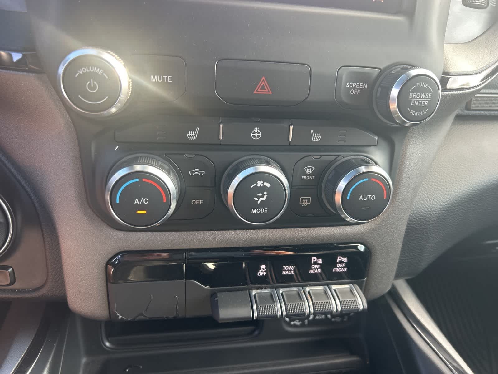 Thumbnail: 2023 RAM 1500 - 48