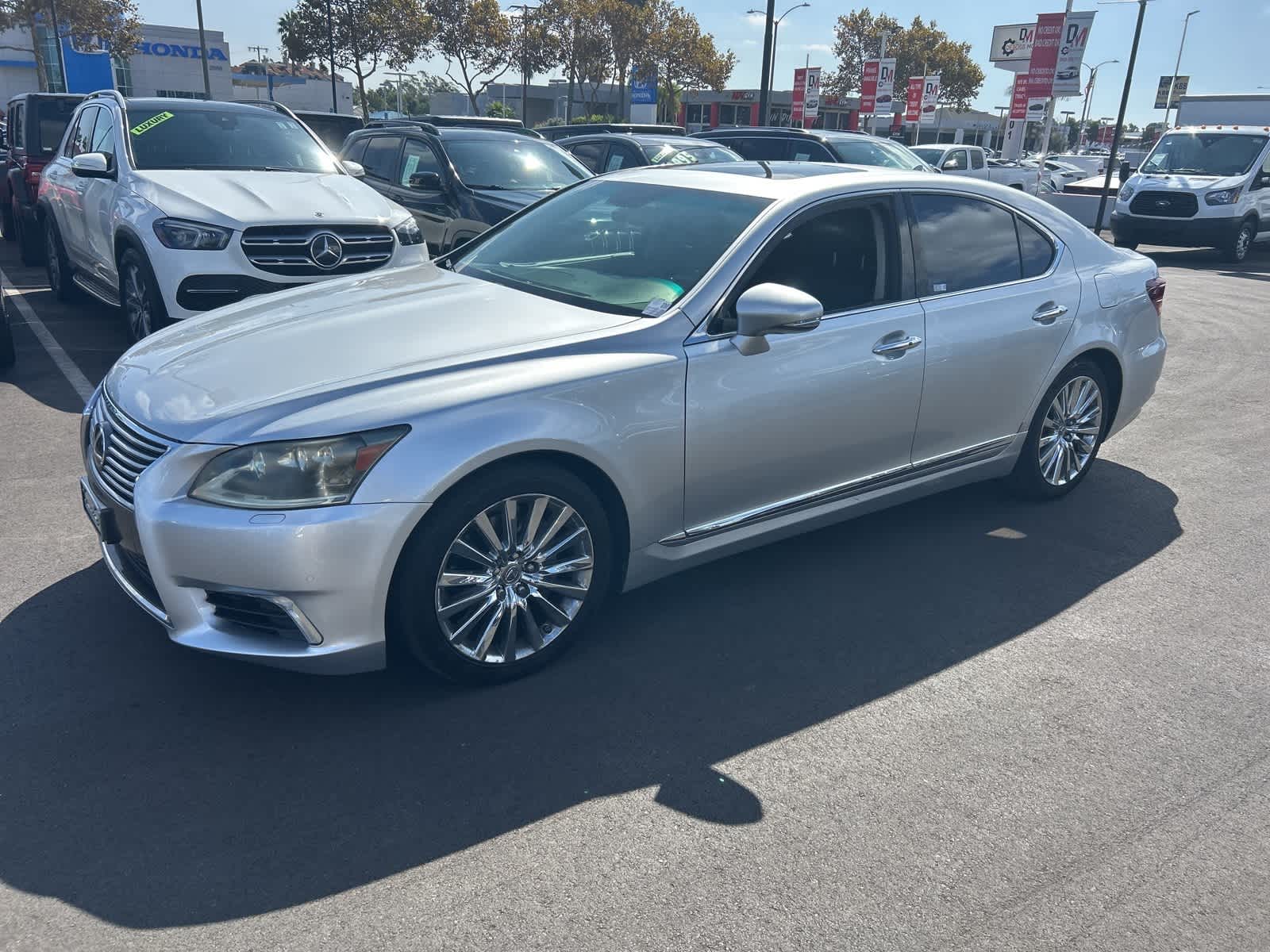 Thumbnail: 2013 Lexus LS - 2
