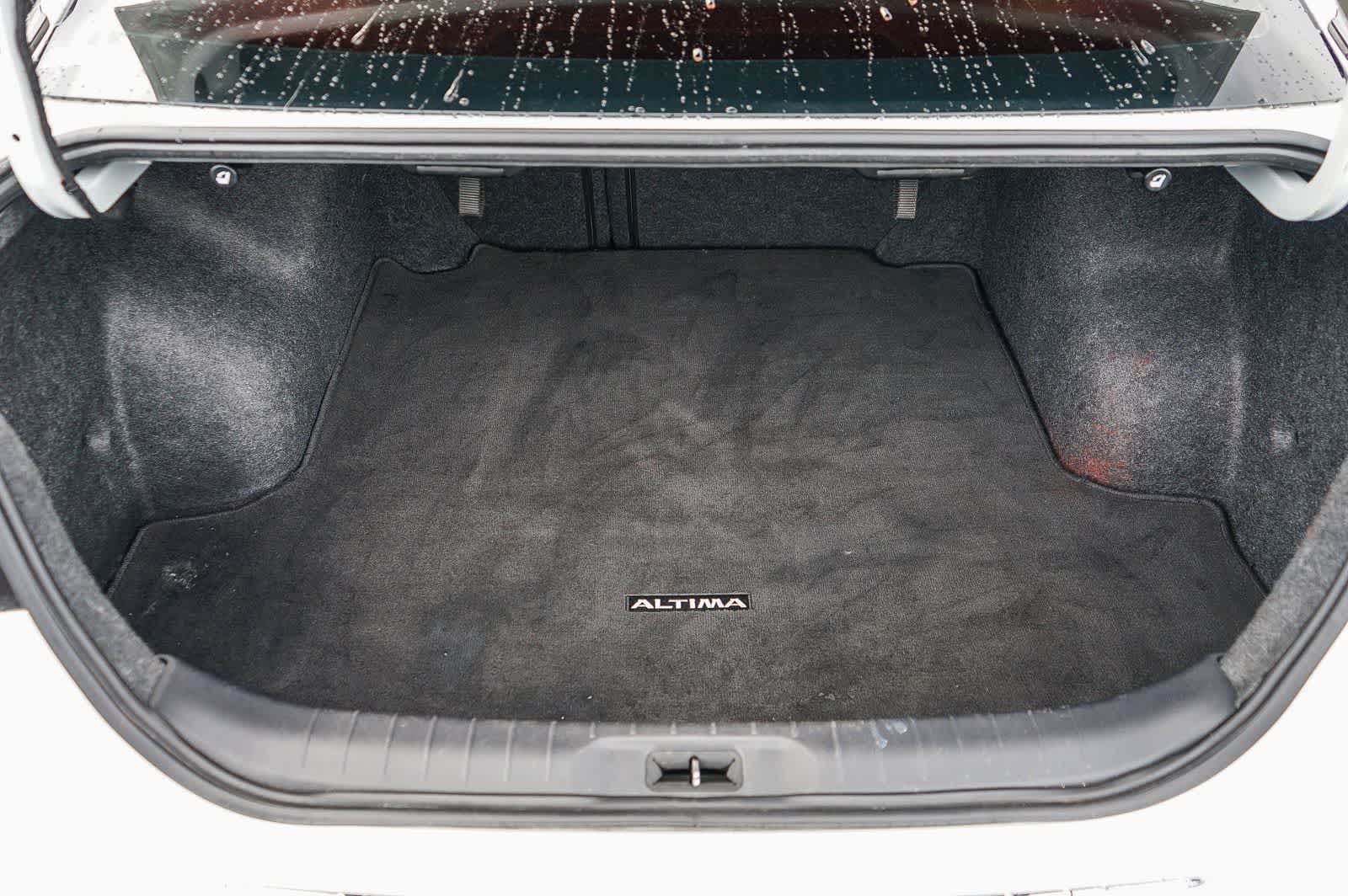 Thumbnail: 2021 Nissan Altima - 23