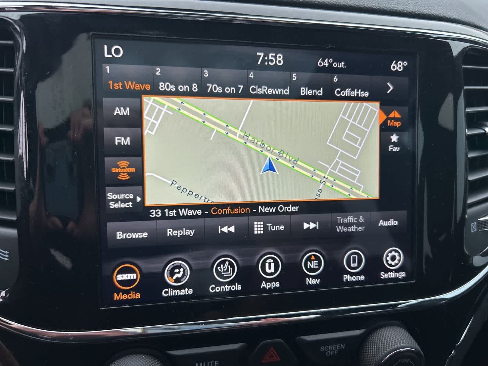 Thumbnail: 2021 Jeep Grand Cherokee - 41