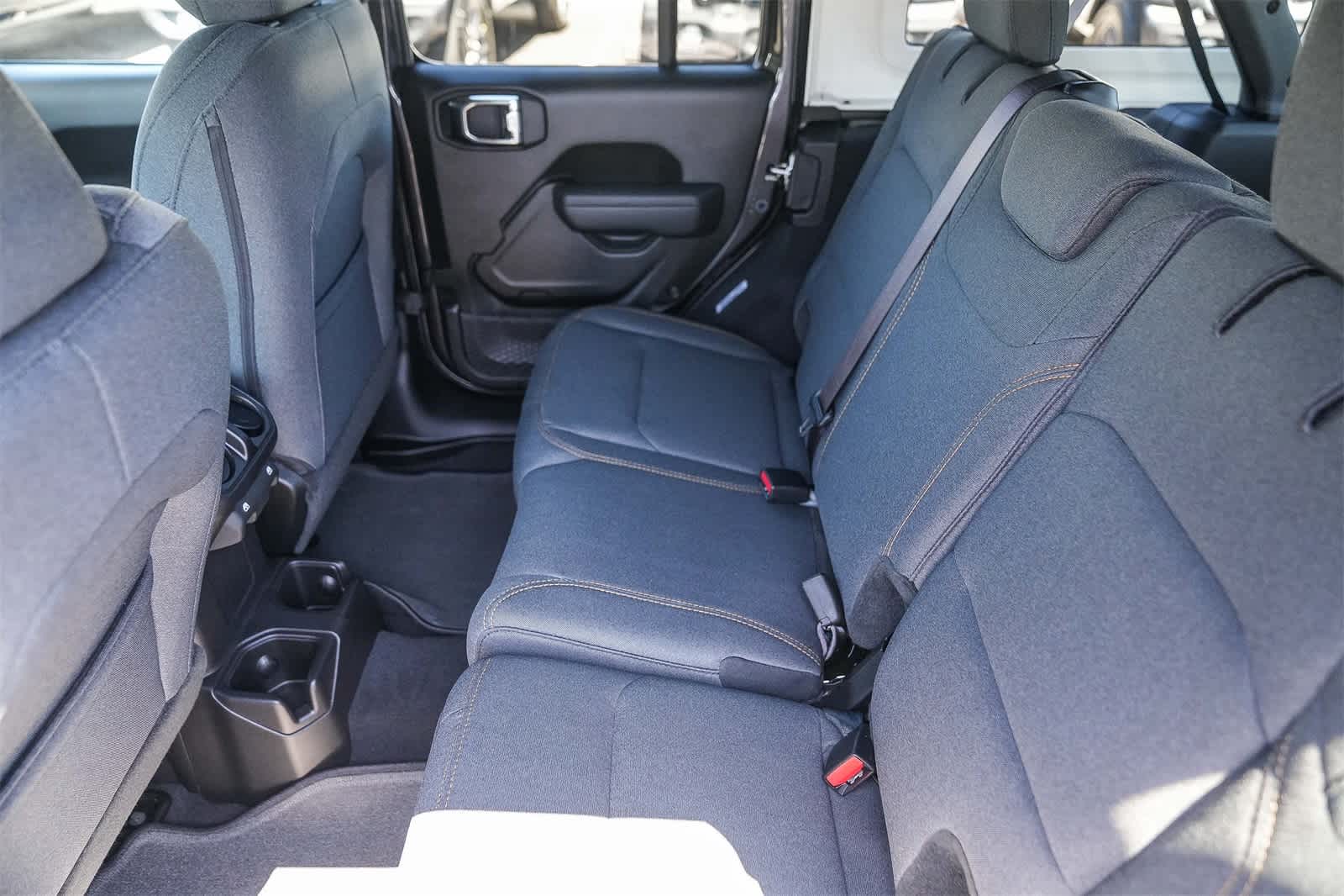 Thumbnail: 2025 Jeep Wrangler - 18