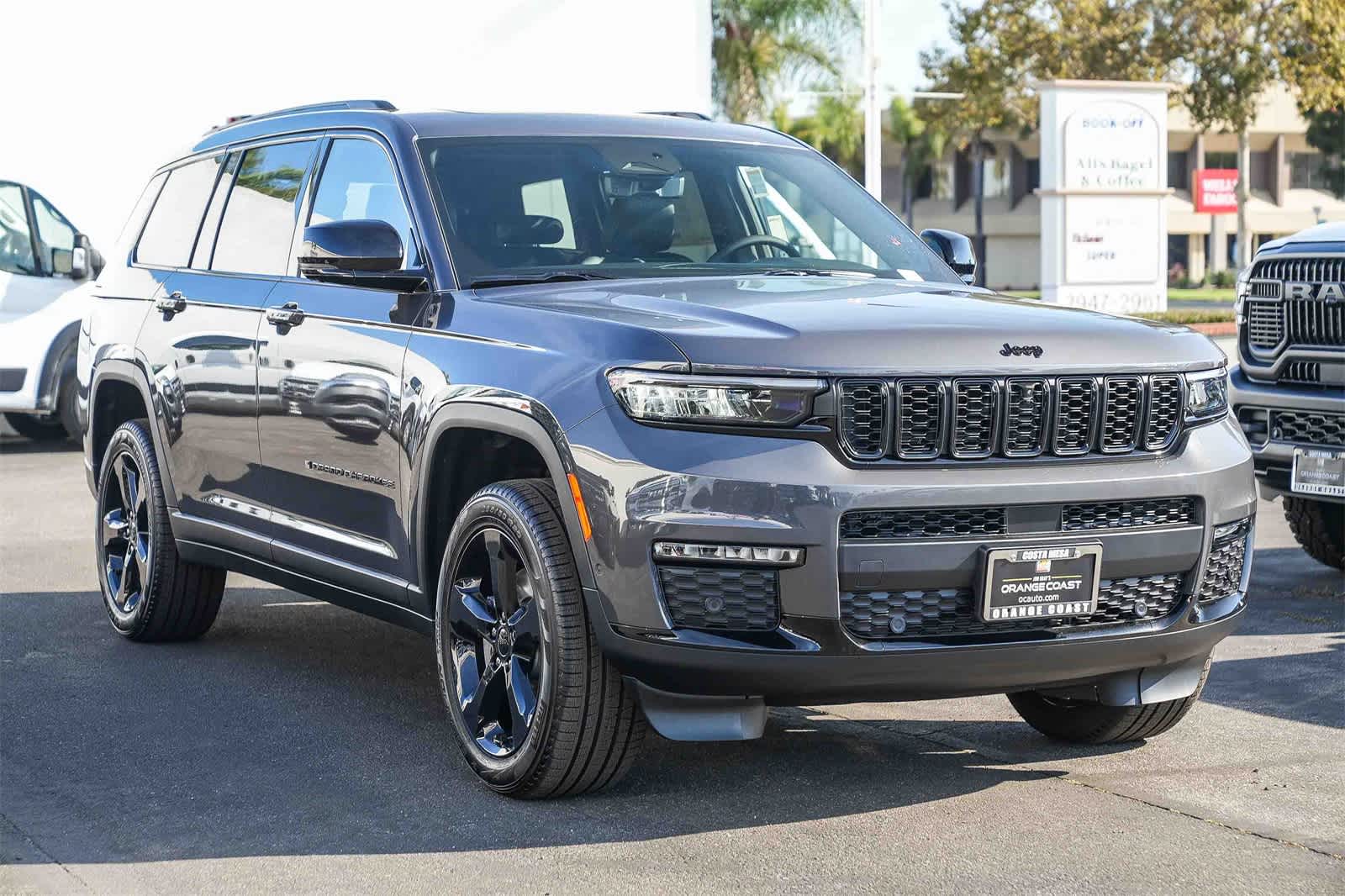 Thumbnail: 2025 Jeep Grand Cherokee L - 3