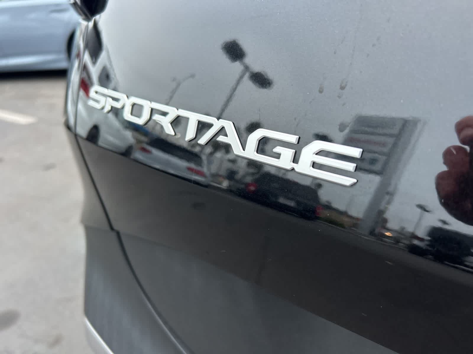 Thumbnail: 2023 Kia Sportage - 14