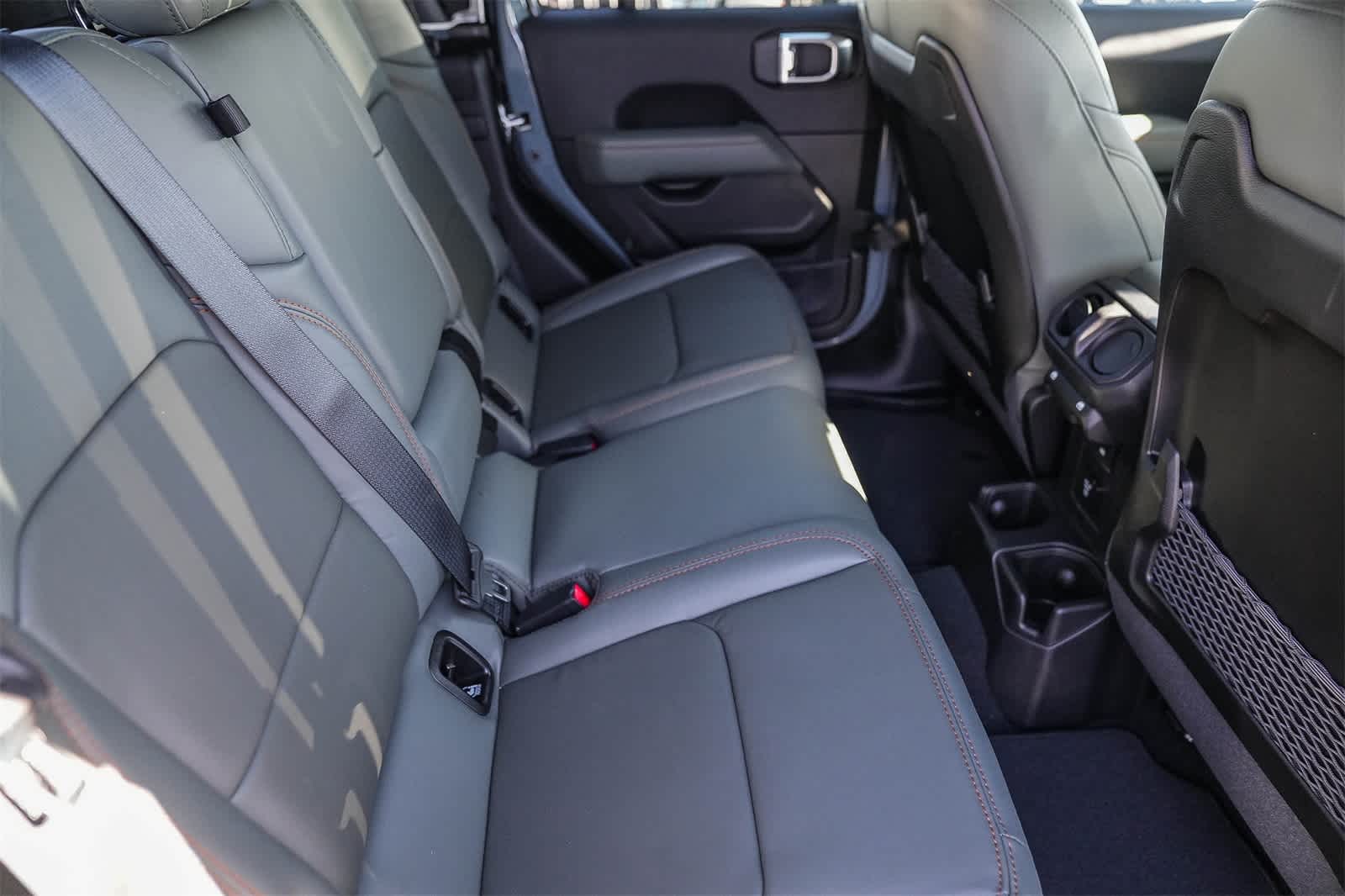 Thumbnail: 2026 Jeep Gladiator - 18