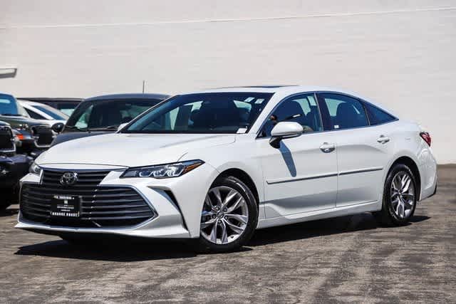 2019 Toyota Avalon XLE -
                Costa Mesa, CA