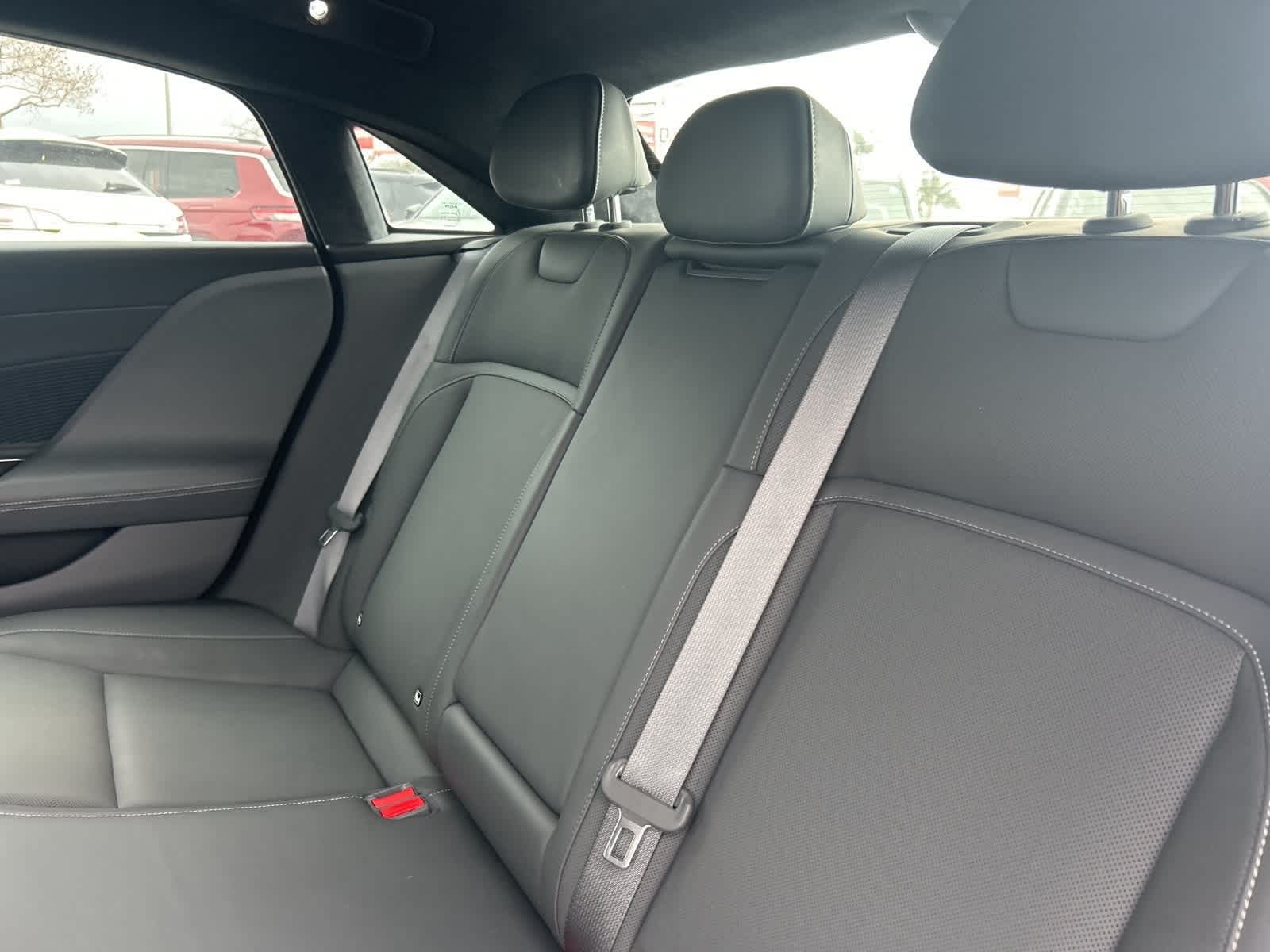 Thumbnail: 2024 Lucid Air - 22