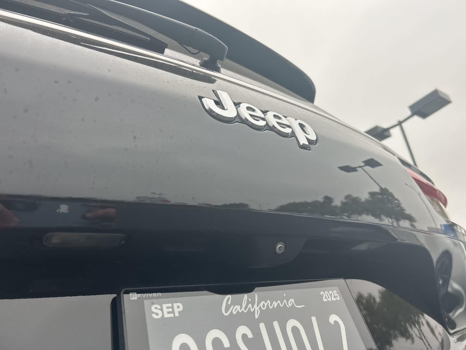 Thumbnail: 2022 Jeep Grand Cherokee - 18