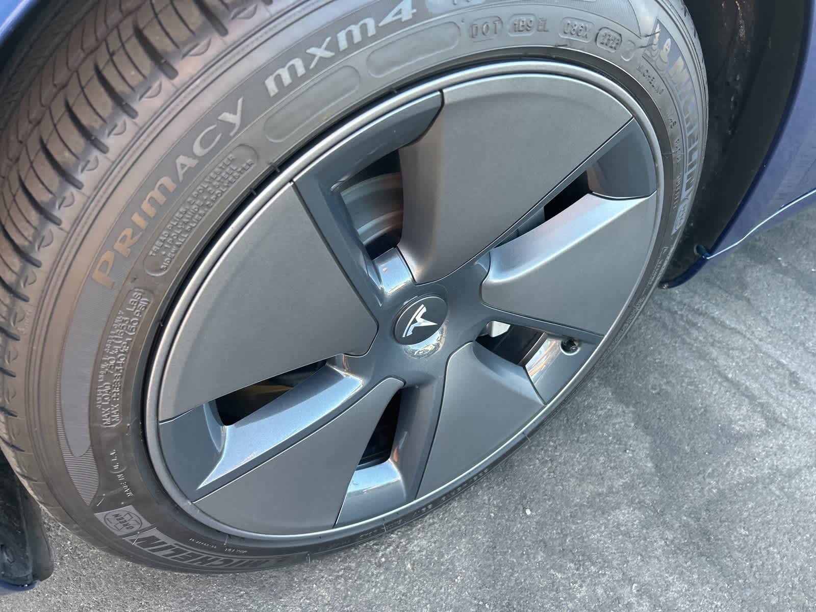 Thumbnail: 2023 Tesla Model 3 - 10