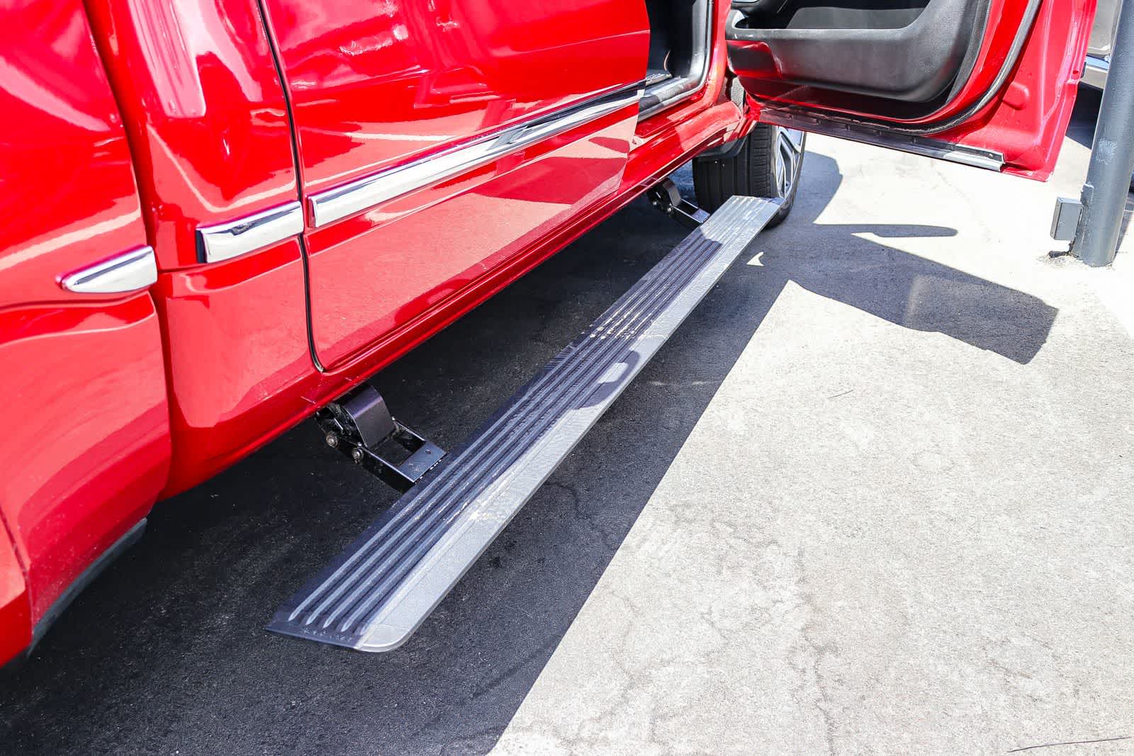 Thumbnail: 2026 RAM 1500 - 12