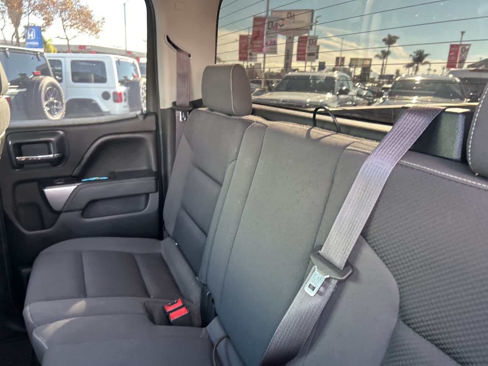 Thumbnail: 2015 Chevrolet Silverado 1500 - 19