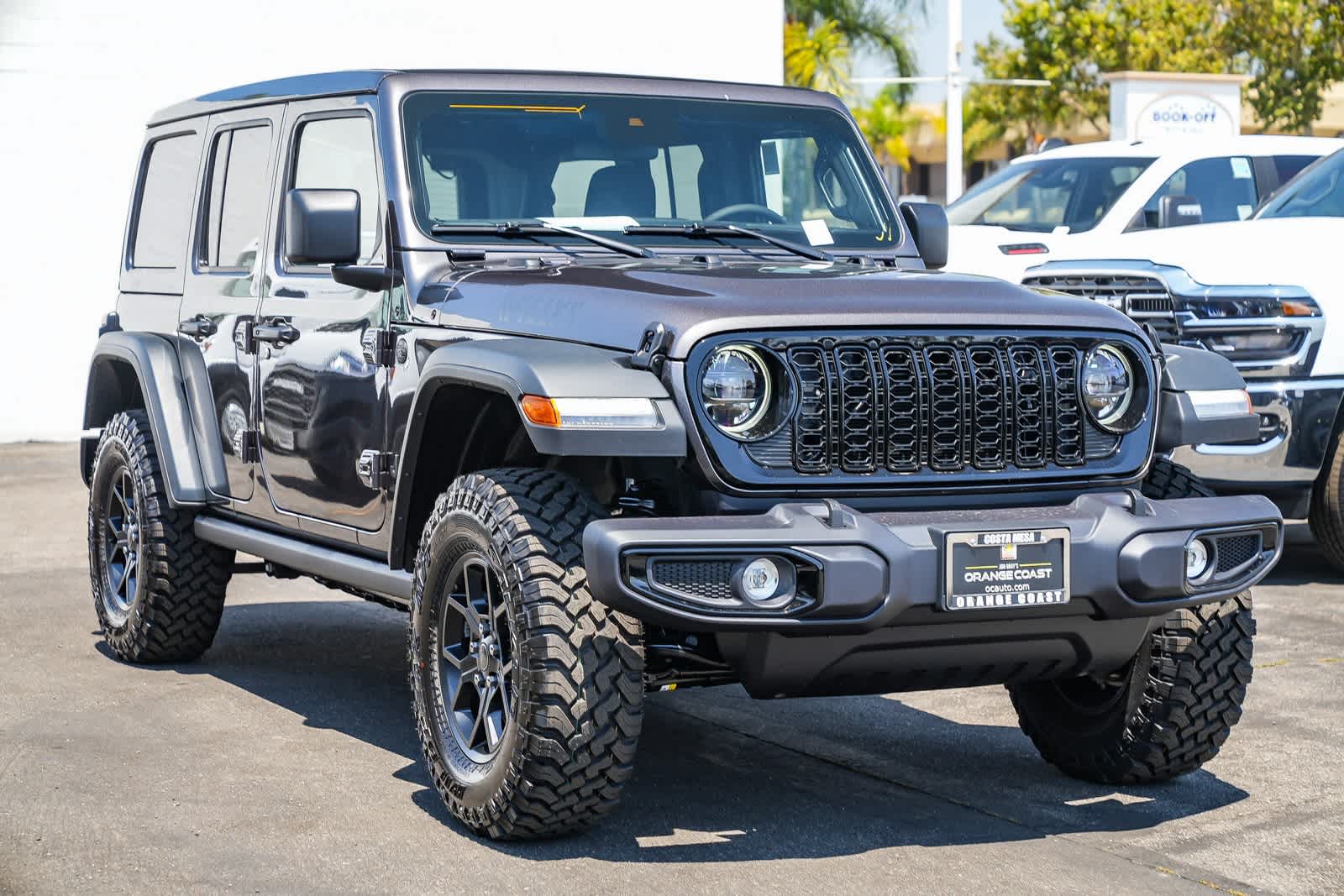 Thumbnail: 2025 Jeep Wrangler - 3