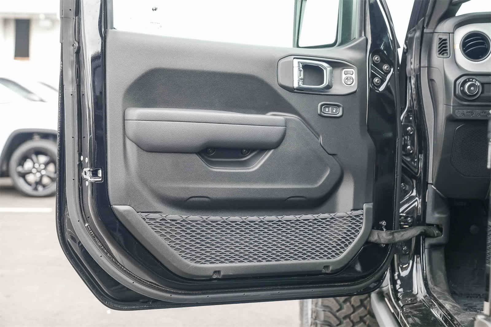 Thumbnail: 2026 Jeep Wrangler - 19