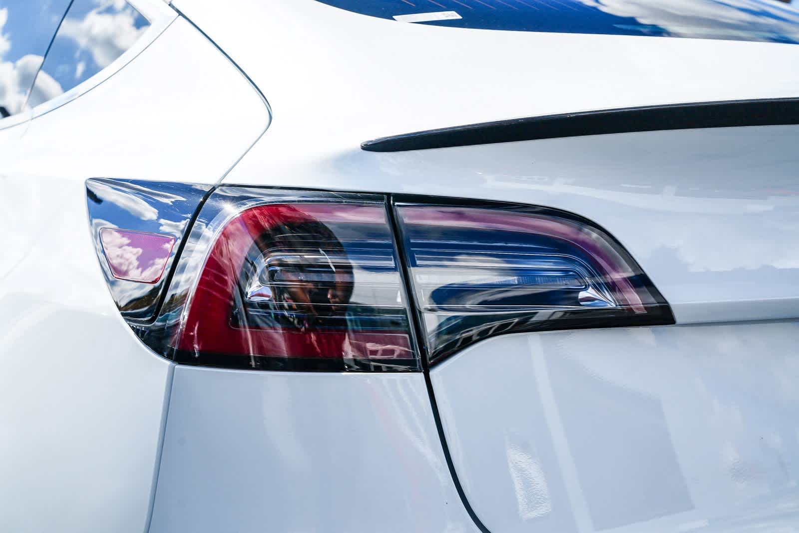 Thumbnail: 2018 Tesla Model 3 - 7