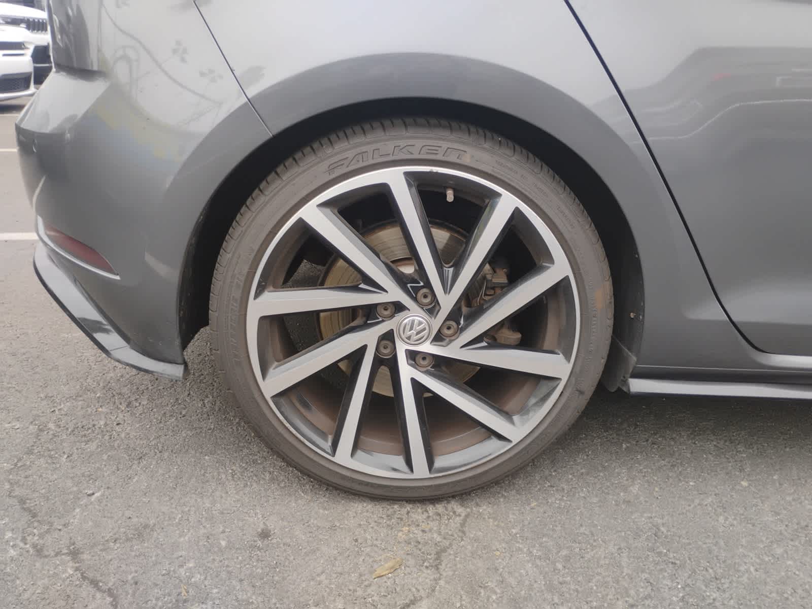 Thumbnail: 2018 Volkswagen Golf - 5