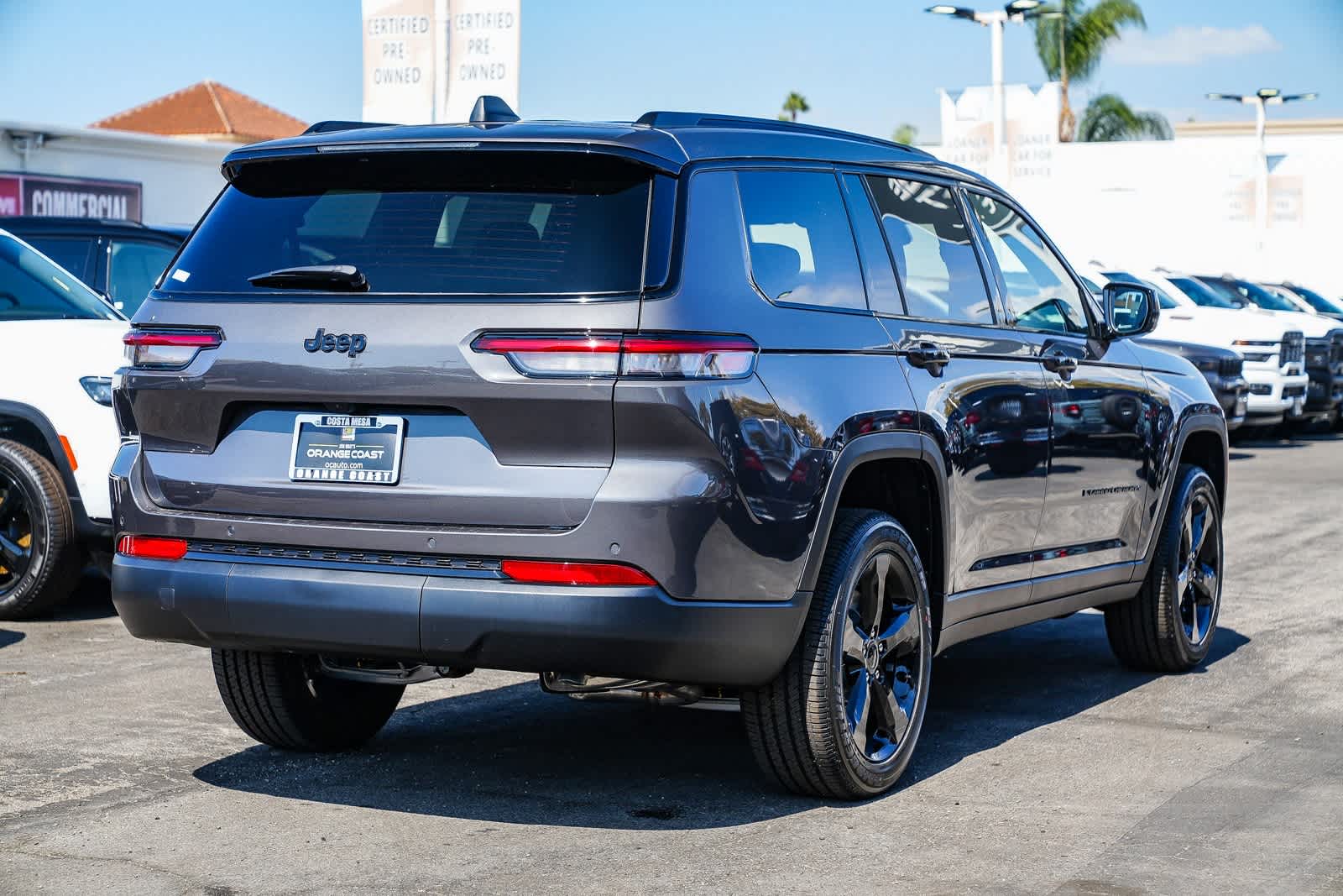 Thumbnail: 2025 Jeep Grand Cherokee L - 4