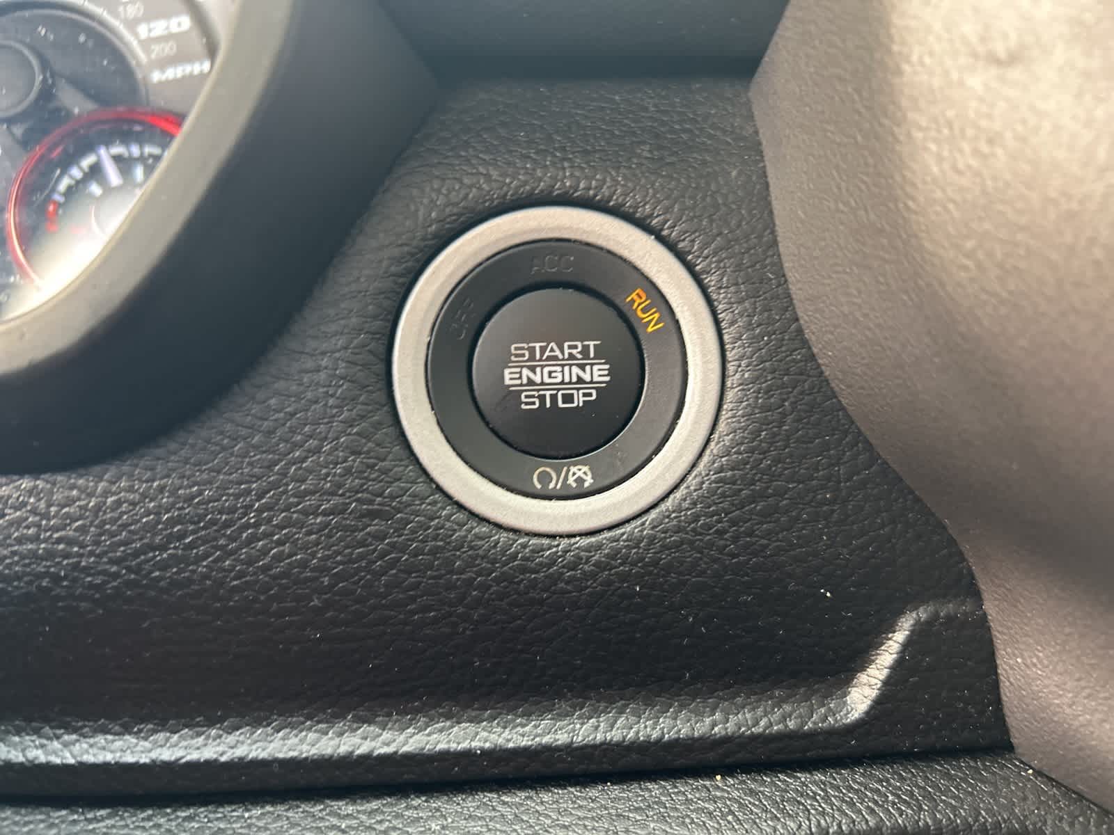 Thumbnail: 2022 RAM 1500 - 38