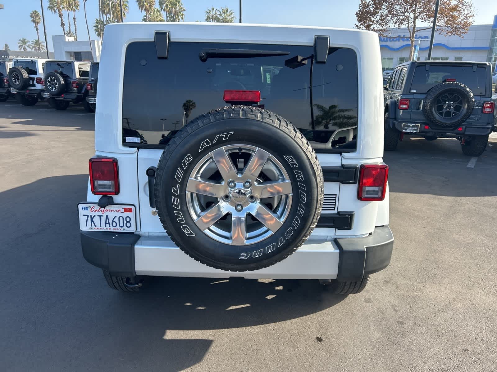 Thumbnail: 2015 Jeep Wrangler - 5